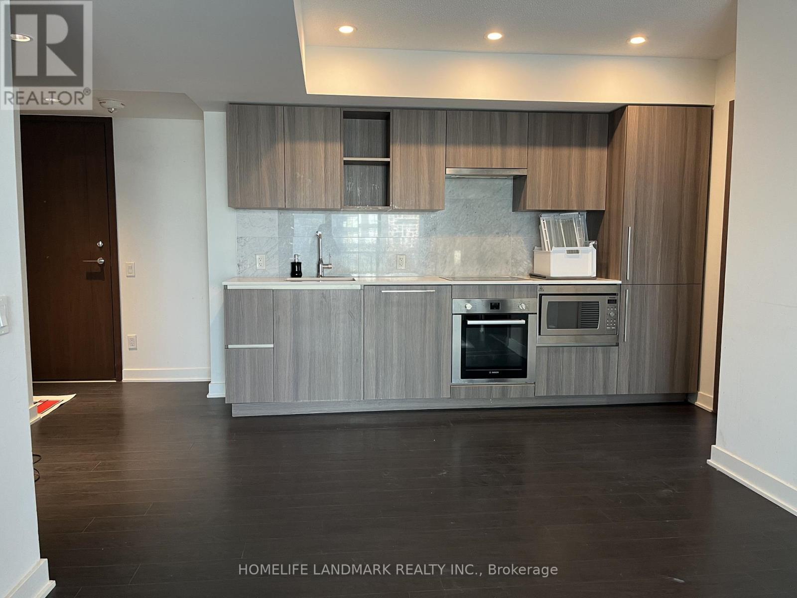 1506 - 17 Bathurst Street, Toronto, Ontario  M5V 0N1 - Photo 3 - C12571458