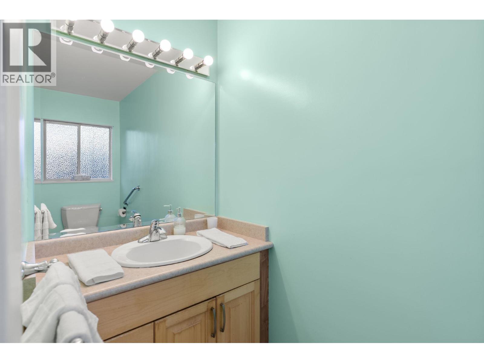 35 Courtney Crescent, New Westminster, British Columbia  V3L 4M1 - Photo 21 - R3069754