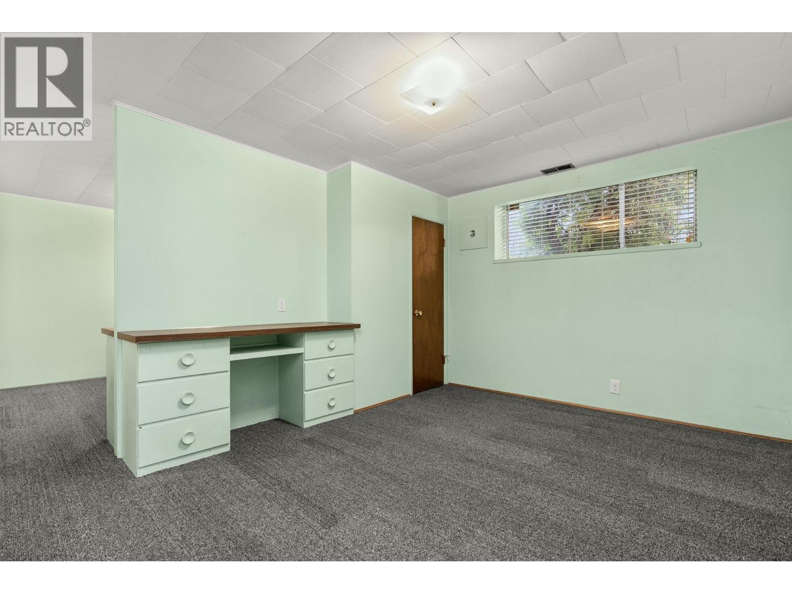 35 Courtney Crescent, New Westminster, British Columbia  V3L 4M1 - Photo 25 - R3069754