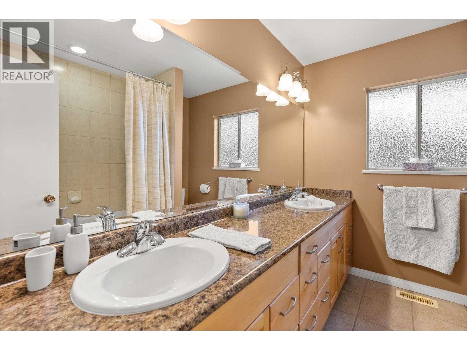 35 Courtney Crescent, New Westminster, British Columbia  V3L 4M1 - Photo 22 - R3069754