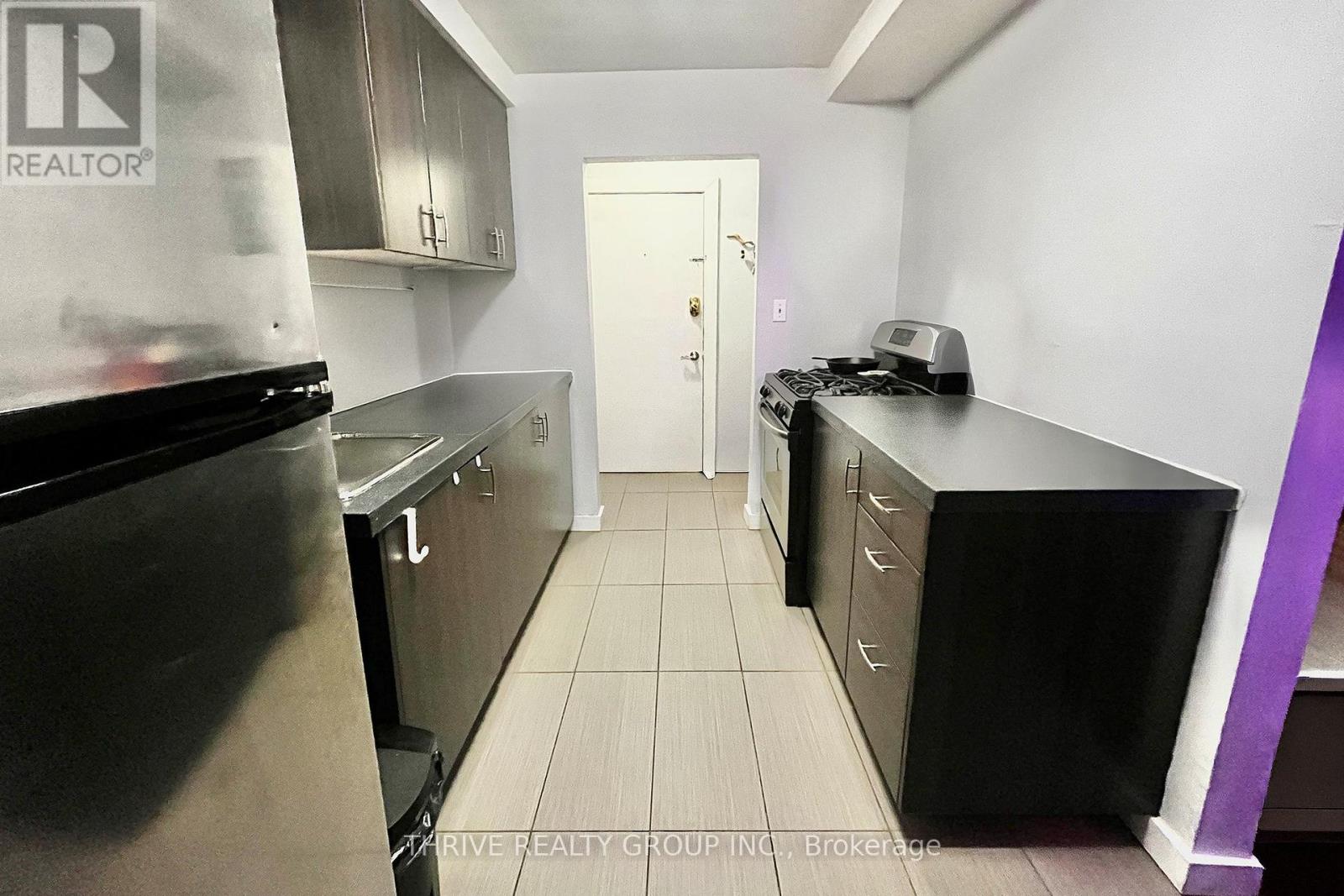 17 - 23 Mcclary Avenue, London South, Ontario  N6C 1P6 - Photo 6 - X12573580