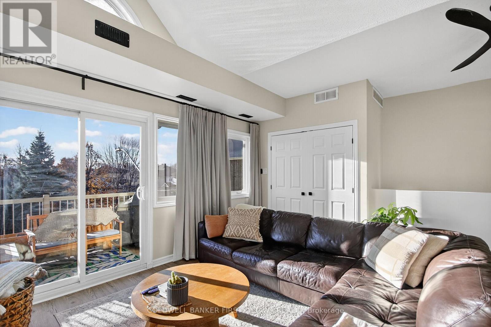 C - 137 Oldfield Drive, Ottawa, Ontario  K2G 7C8 - Photo 4 - X12573592