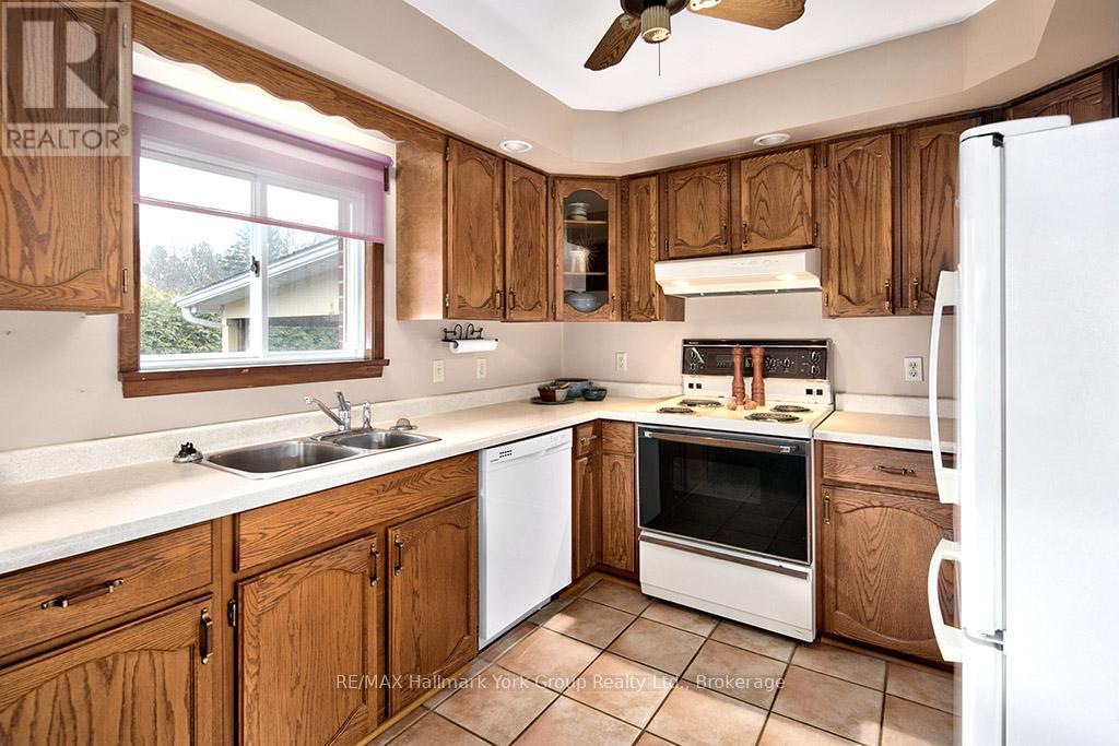 448 Nelson Street W, Meaford, Ontario  N4L 1L3 - Photo 13 - X12573600