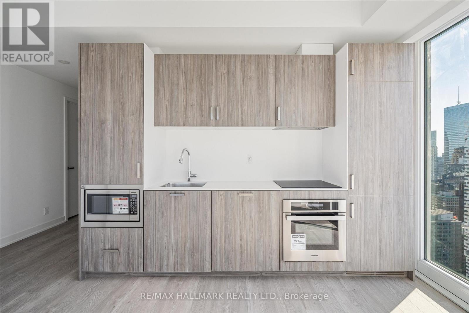 4711 - 88 Queen Street E, Toronto, Ontario  M5C 0B6 - Photo 12 - C12573558