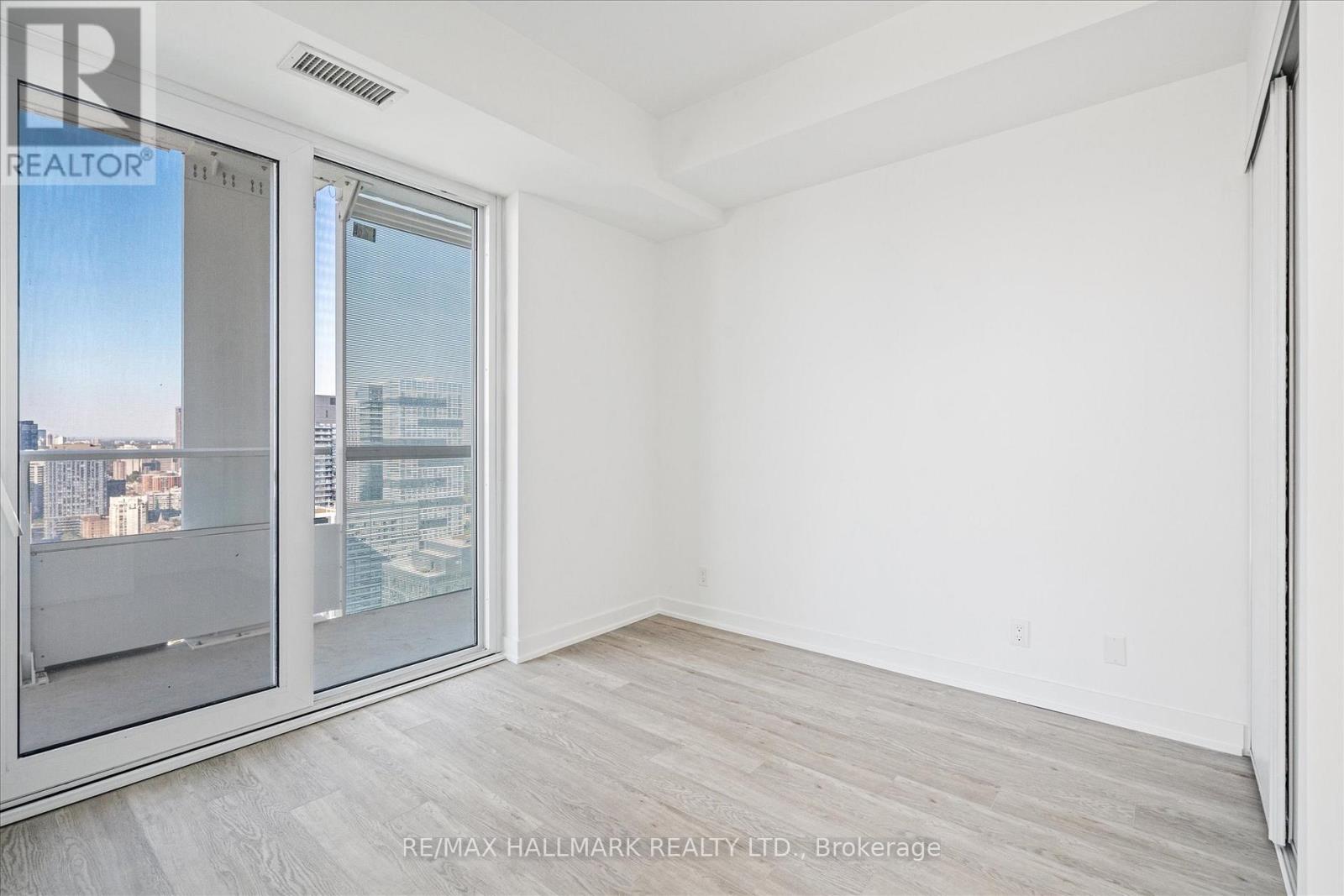 4711 - 88 Queen Street E, Toronto, Ontario  M5C 0B6 - Photo 14 - C12573558