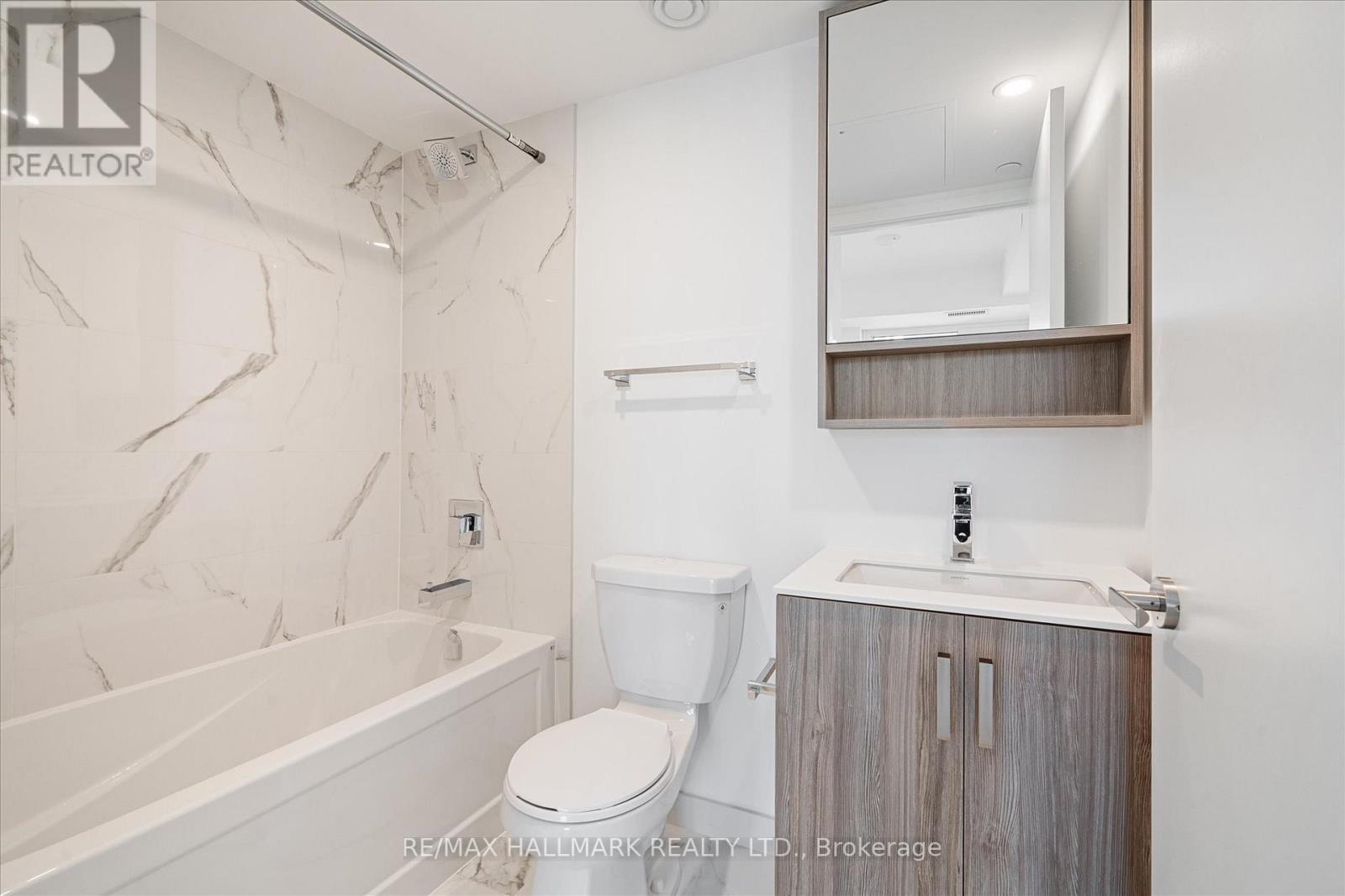 4711 - 88 Queen Street E, Toronto, Ontario  M5C 0B6 - Photo 16 - C12573558