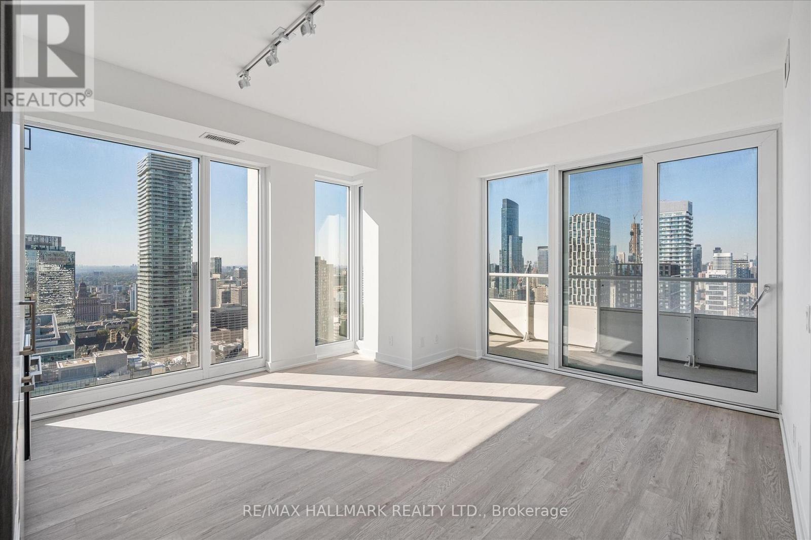 4711 - 88 Queen Street E, Toronto, Ontario  M5C 0B6 - Photo 5 - C12573558