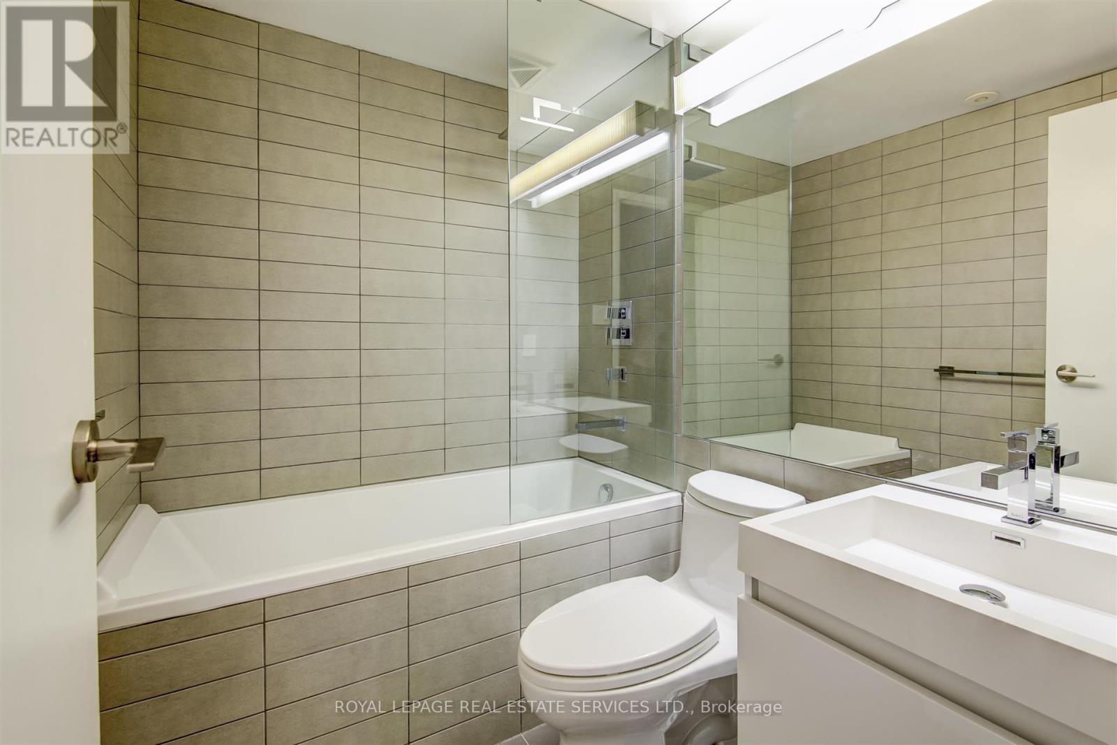 708 - 42 Western Battery Road, Toronto, Ontario  M6K 3P1 - Photo 12 - C12573562