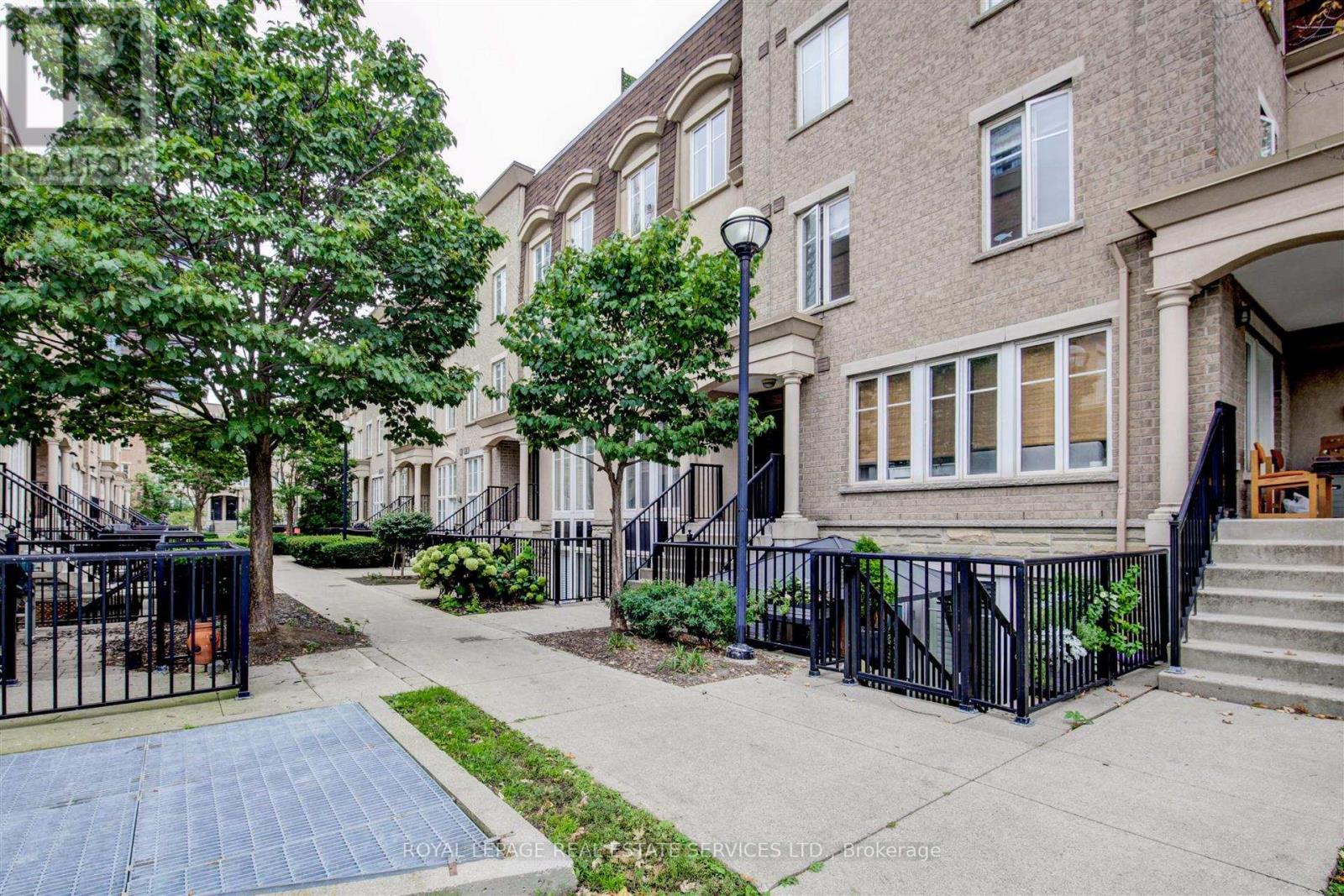 708 - 42 Western Battery Road, Toronto, Ontario  M6K 3P1 - Photo 4 - C12573562