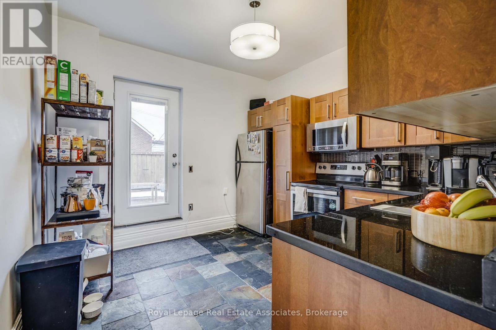 2 - 274 Ossington Avenue, Toronto, Ontario  M6J 3A3 - Photo 7 - C12573572