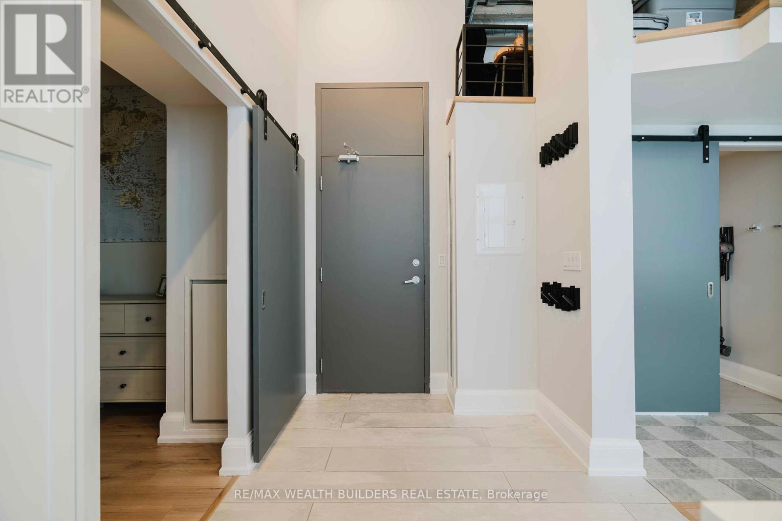 304 - 637 Lake Shore Boulevard W, Toronto, Ontario  M5V 3J6 - Photo 3 - C12573594