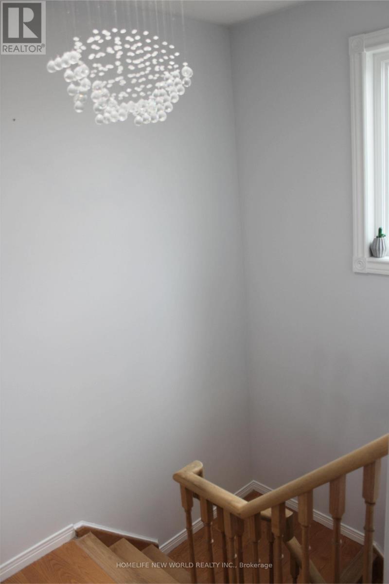 328 Port Royal Trail, Toronto, Ontario  M1V 2L7 - Photo 10 - E12573556