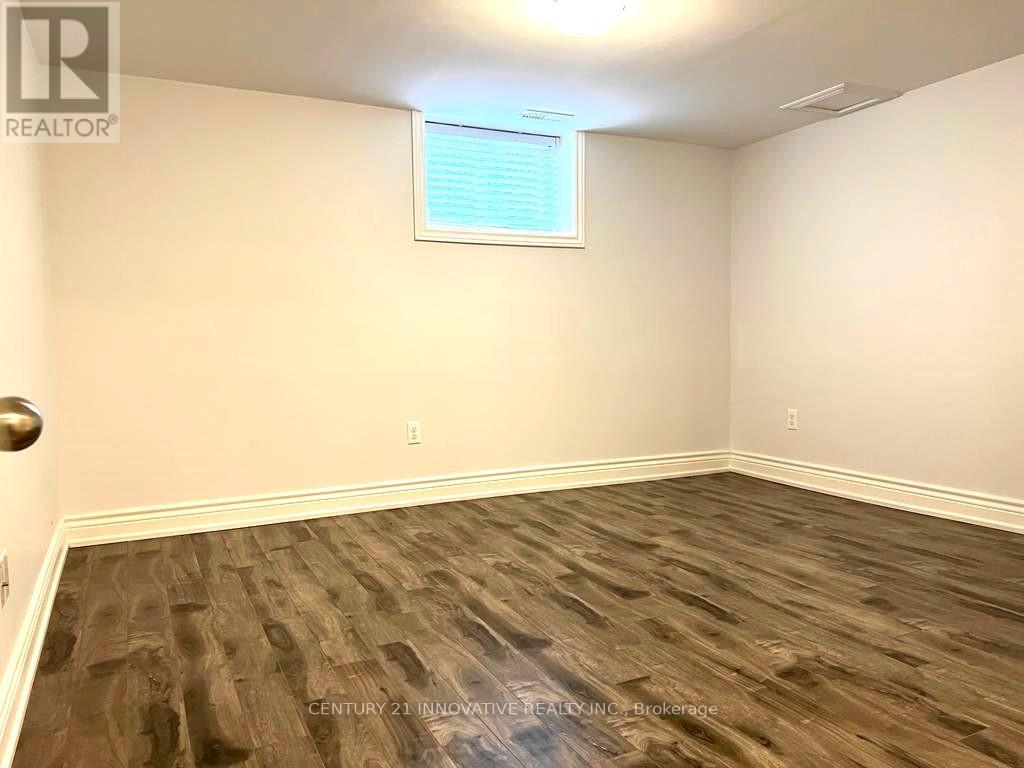 3 Kellyvale Road, Toronto, Ontario  M1R 3M2 - Photo 9 - E12573602