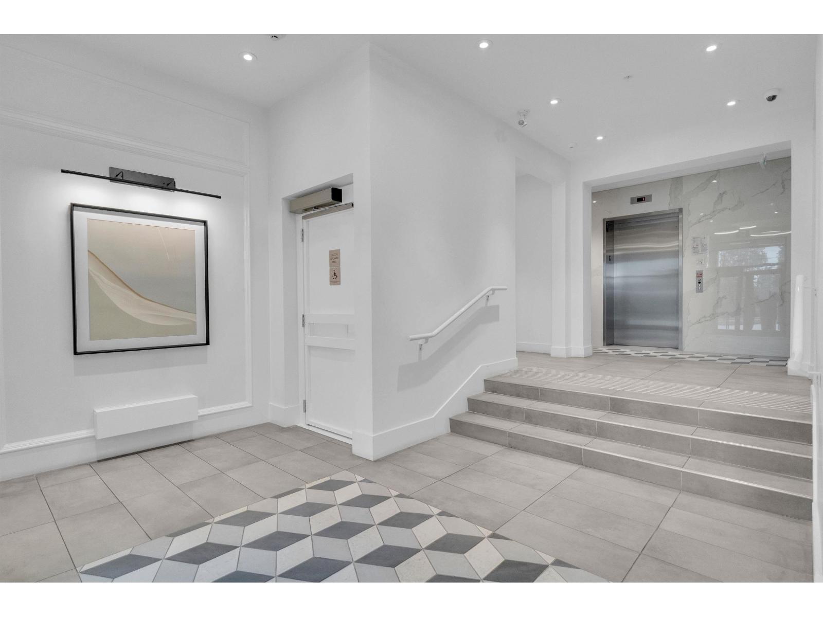 202 13929 105 Boulevard, Surrey, British Columbia  V3T 0R5 - Photo 5 - R3068991