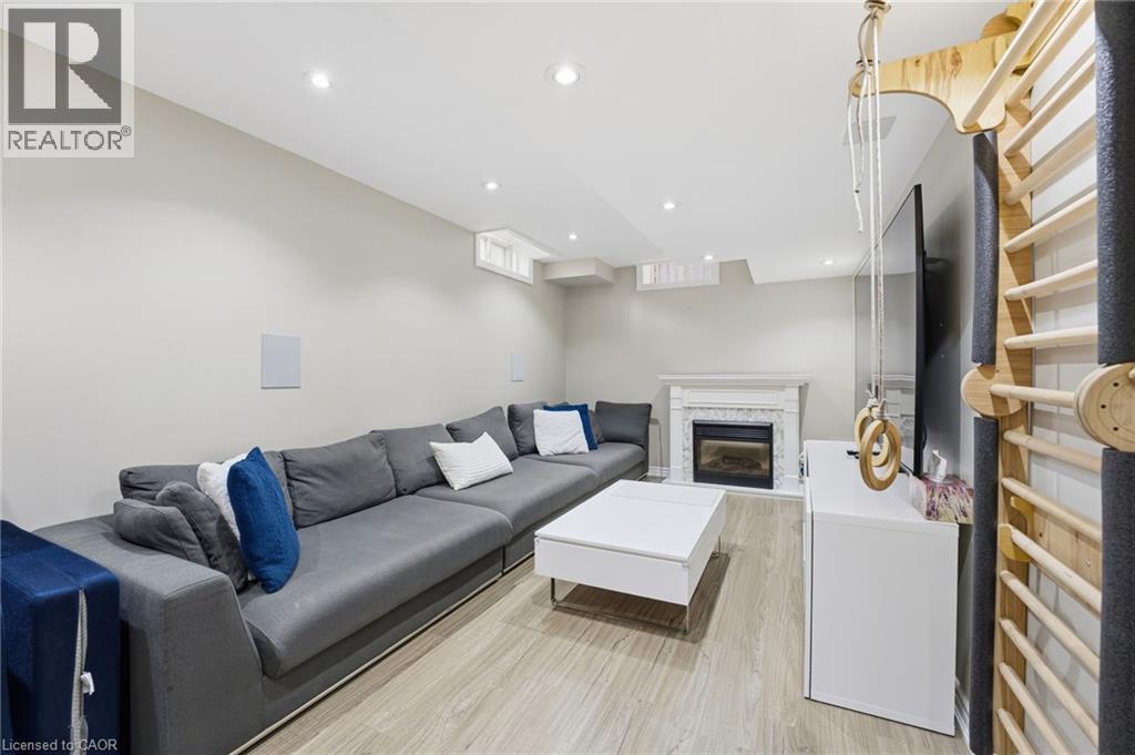 92 Glenmeadow Crescent, Stoney Creek, Ontario  L8E 6C2 - Photo 26 - 40789521