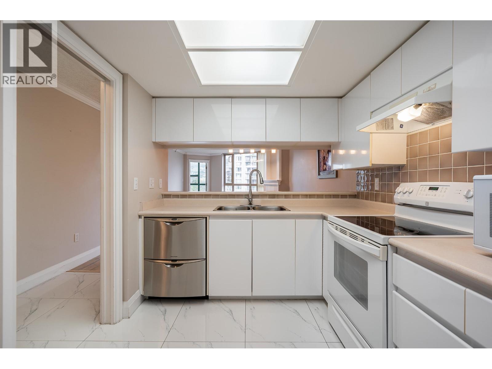 1305 1190 Pipeline Road, Coquitlam, British Columbia  V3B 7T9 - Photo 6 - R3069524