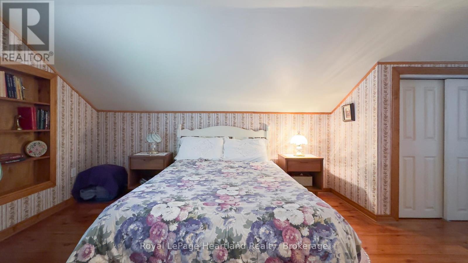 131 Rattenbury Street E, Central Huron, Ontario  N0M 1L0 - Photo 40 - X12214347