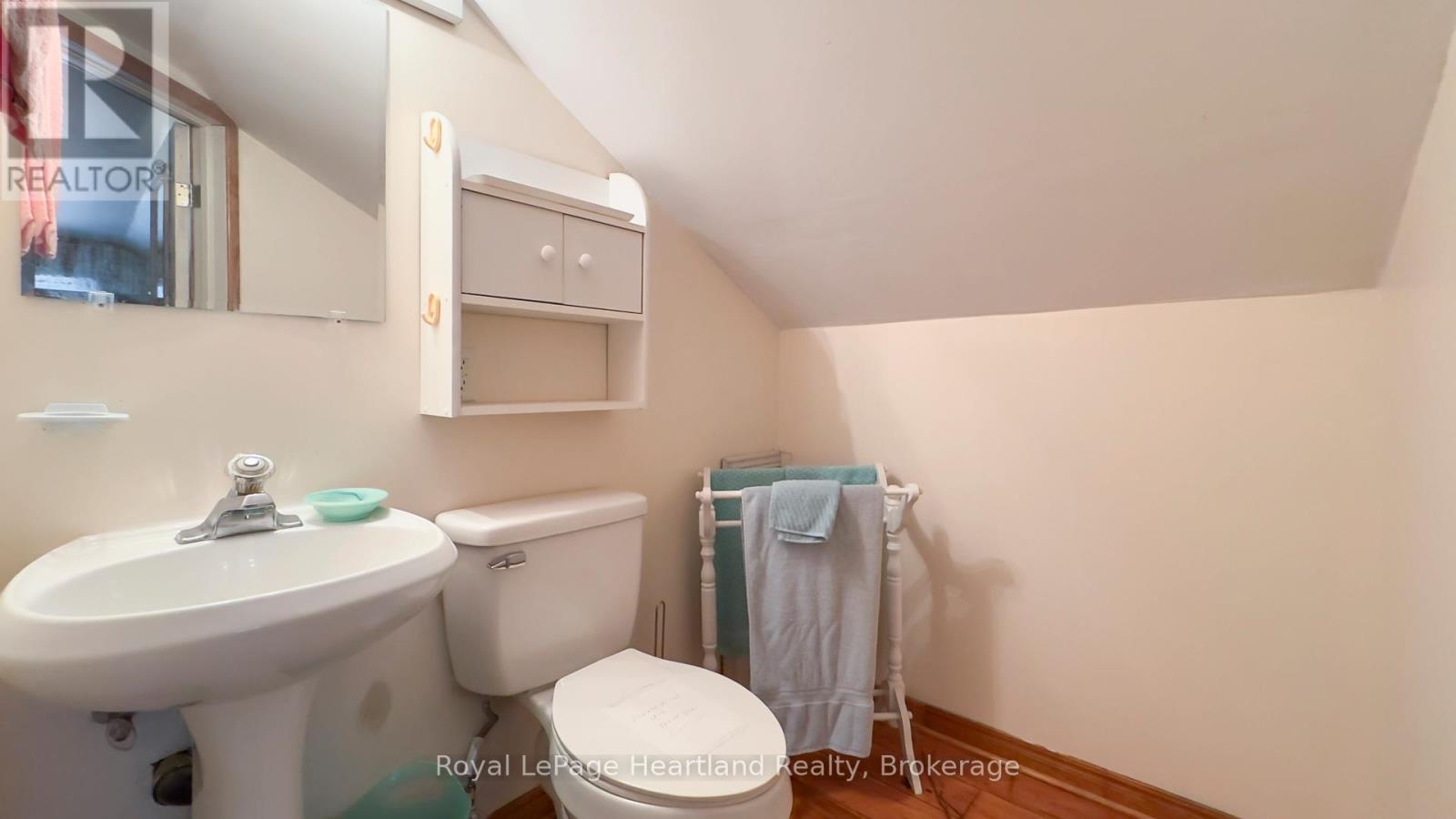 131 Rattenbury Street E, Central Huron, Ontario  N0M 1L0 - Photo 41 - X12214347