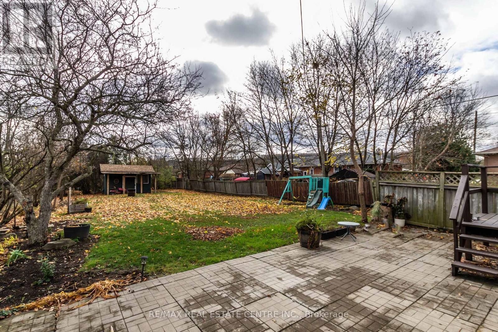 34 Milton Heights Crescent, Milton, Ontario  L9T 2W7 - Photo 24 - W12573568