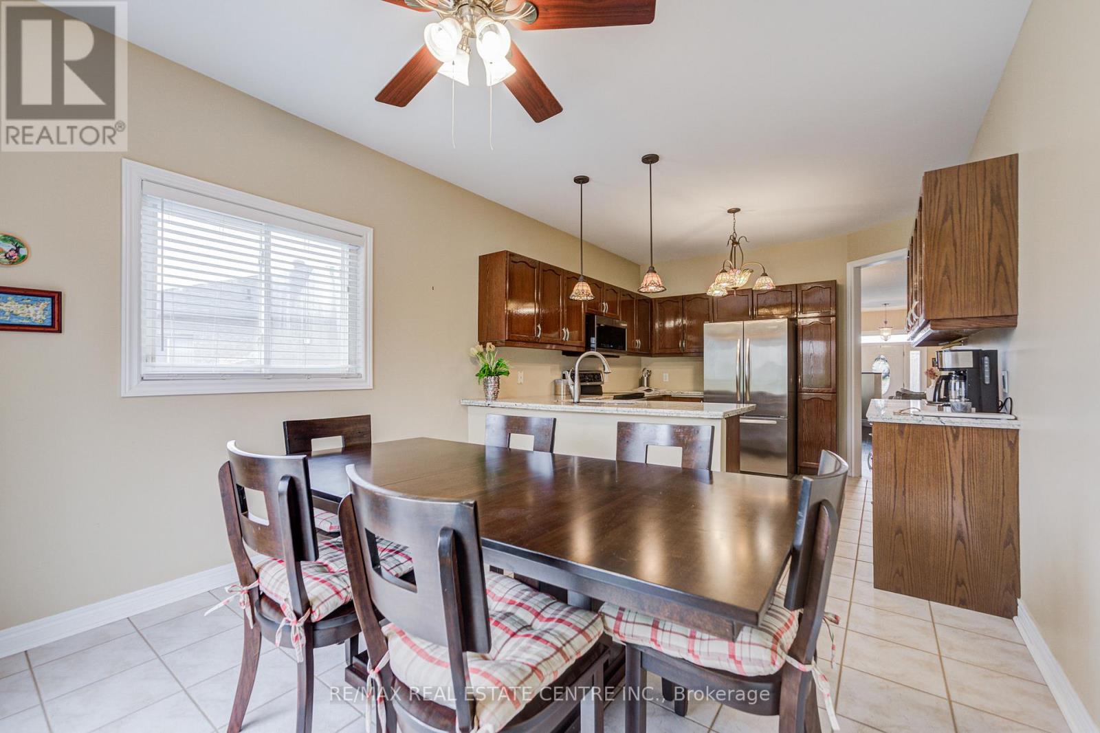 7 Carmichael Court, Caledon, Ontario  L7E 2L8 - Photo 14 - W12573578