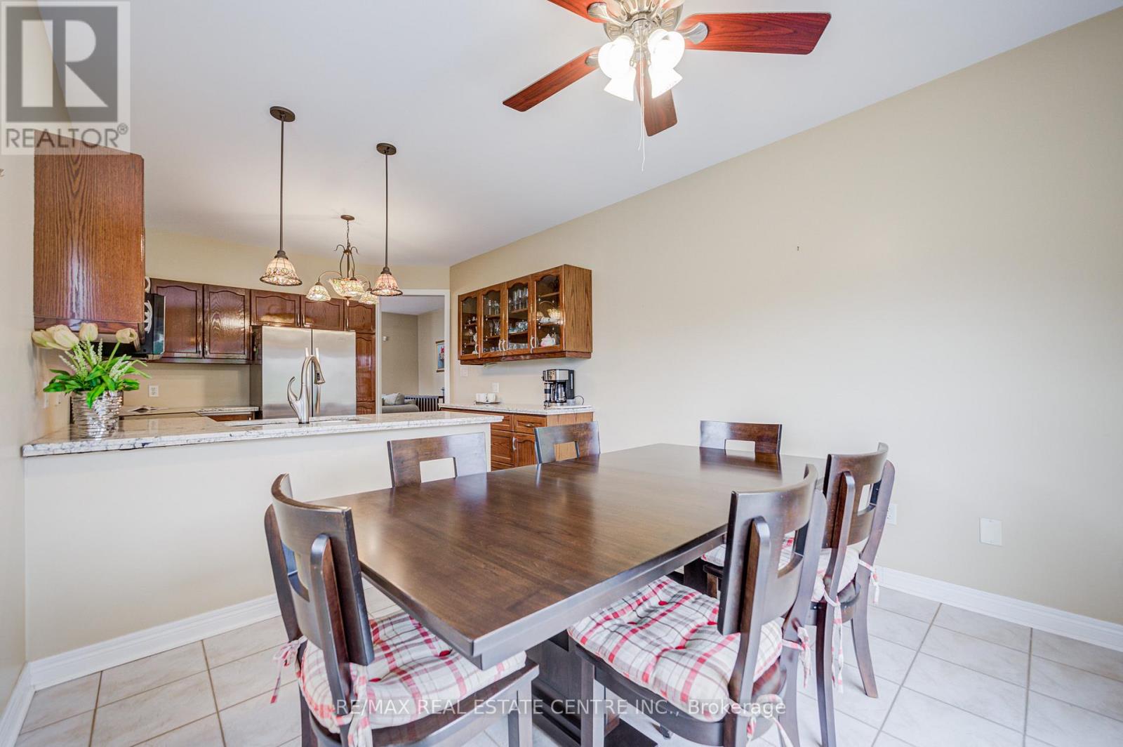 7 Carmichael Court, Caledon, Ontario  L7E 2L8 - Photo 15 - W12573578