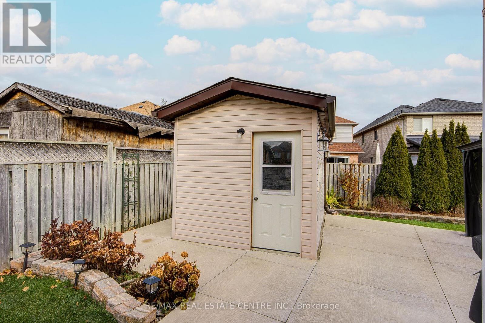 7 Carmichael Court, Caledon, Ontario  L7E 2L8 - Photo 31 - W12573578