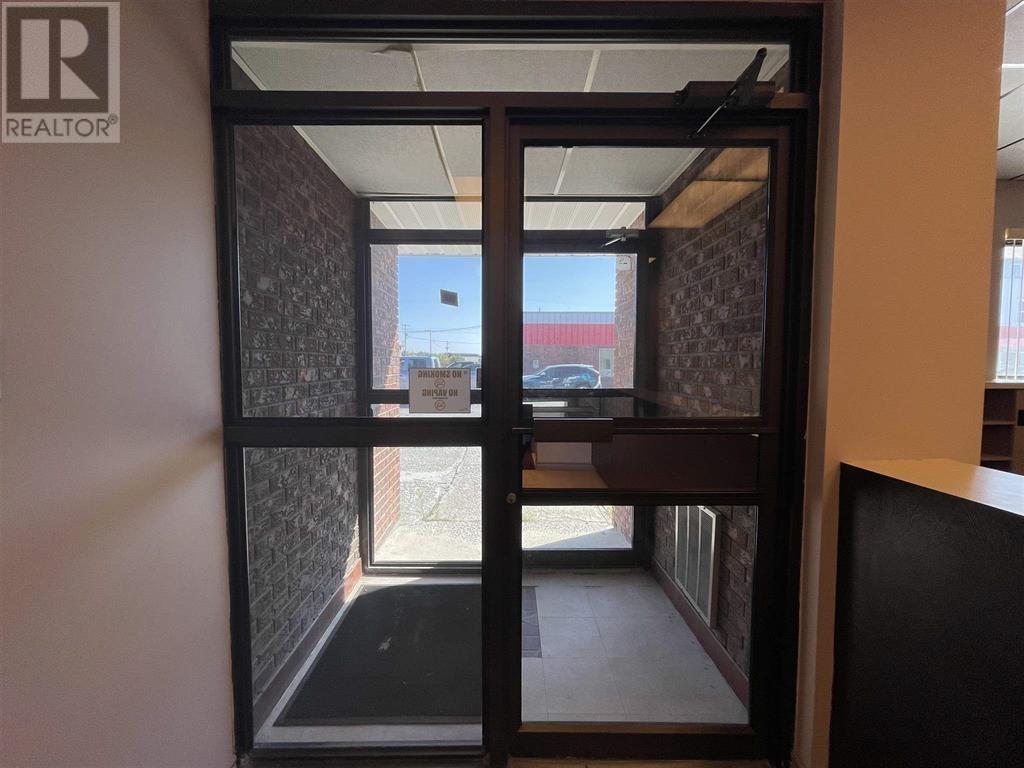 18 Birch (Full Building) St, Chapleau, Ontario P0M 1K0 - Photo 4 - SM252996