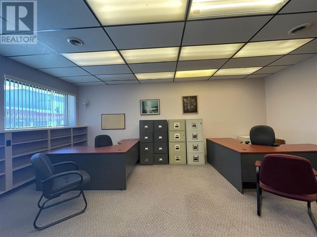 18 Birch (Full Building) St, Chapleau, Ontario P0M 1K0 - Photo 5 - SM252996