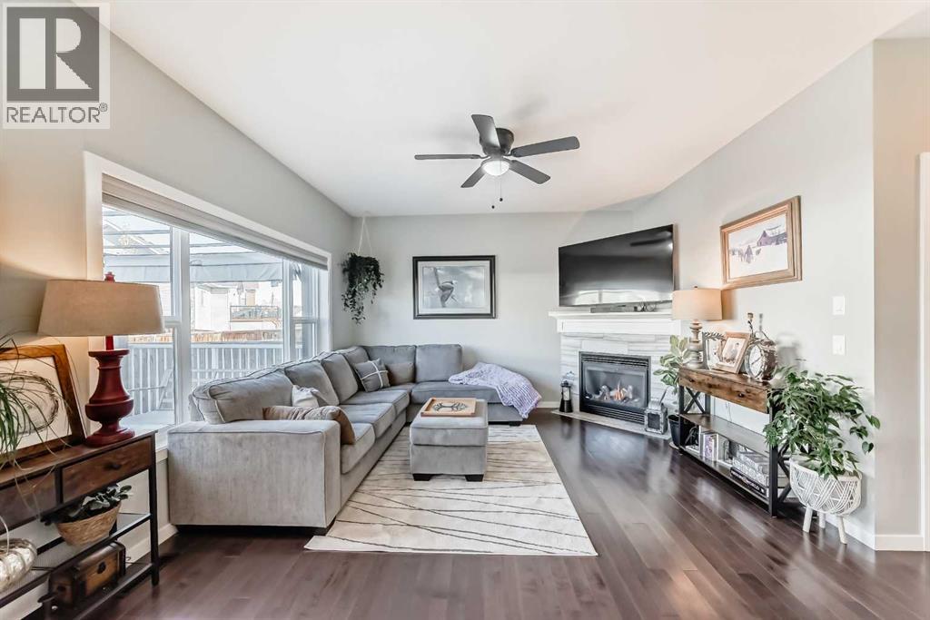 4 Bethune Way, Carstairs, Alberta  T0M 0N0 - Photo 9 - A2267541