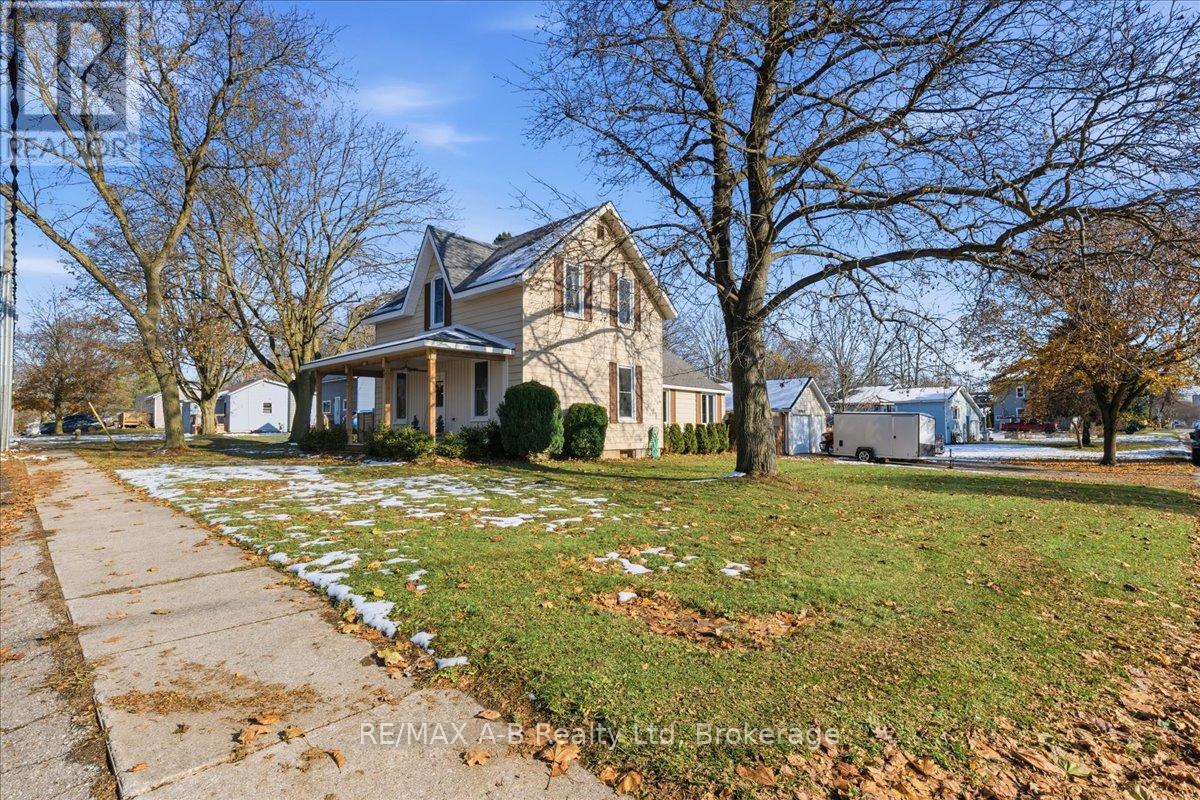 145 Frederick Street, Central Huron, Ontario  N0M 1L0 - Photo 1 - X12573618