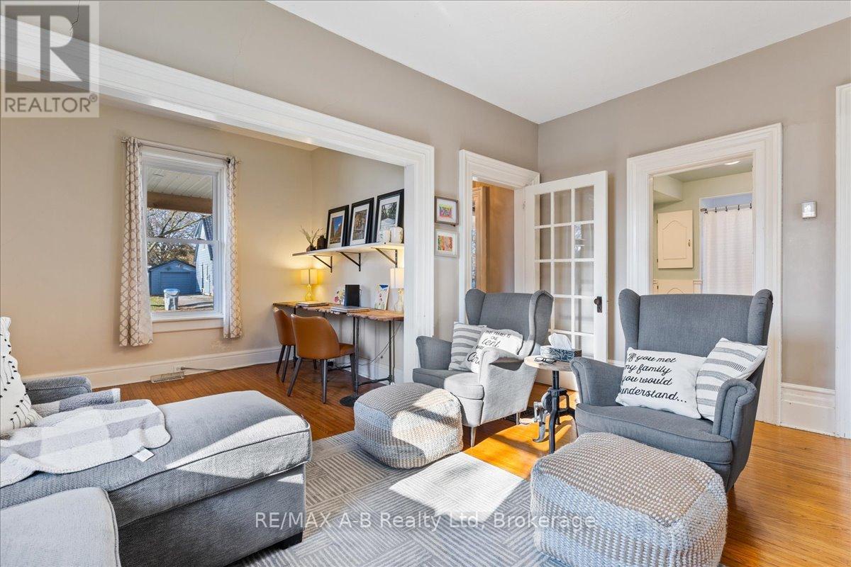 145 Frederick Street, Central Huron, Ontario  N0M 1L0 - Photo 14 - X12573618