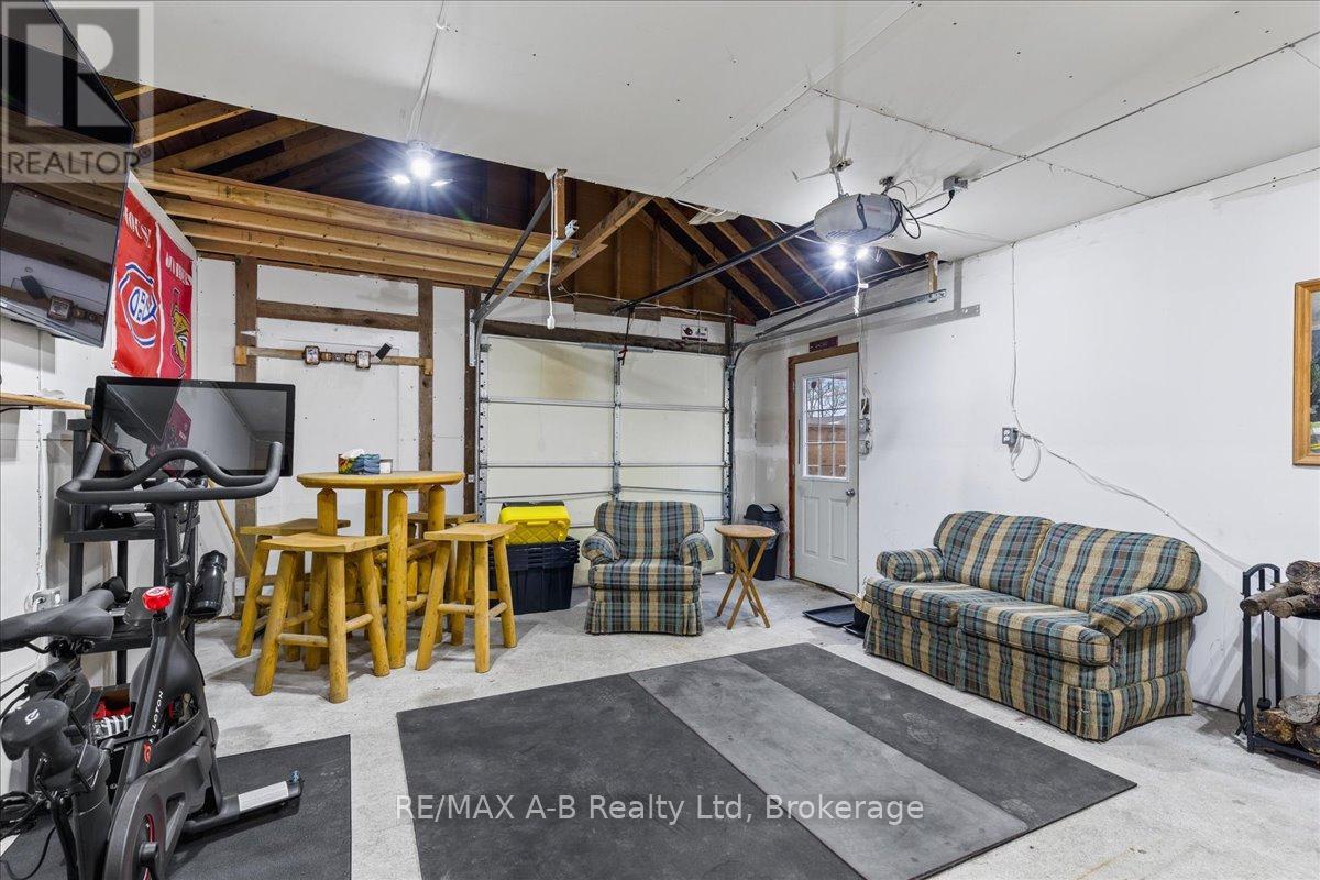 145 Frederick Street, Central Huron, Ontario  N0M 1L0 - Photo 28 - X12573618