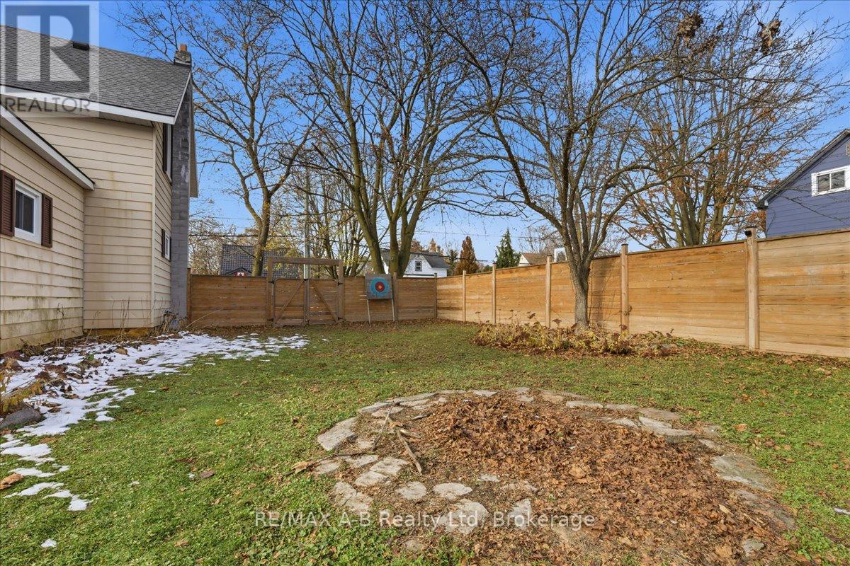 145 Frederick Street, Central Huron, Ontario  N0M 1L0 - Photo 5 - X12573618