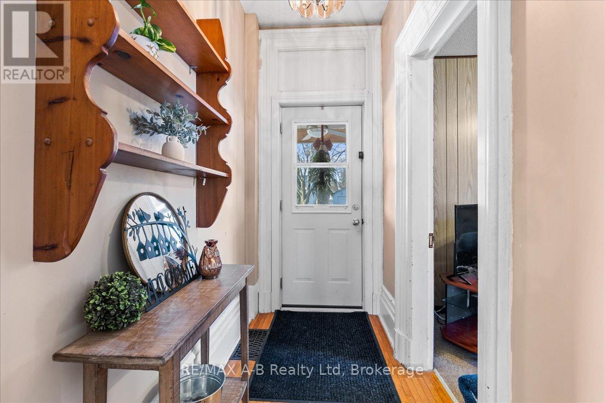 145 Frederick Street, Central Huron, Ontario  N0M 1L0 - Photo 6 - X12573618