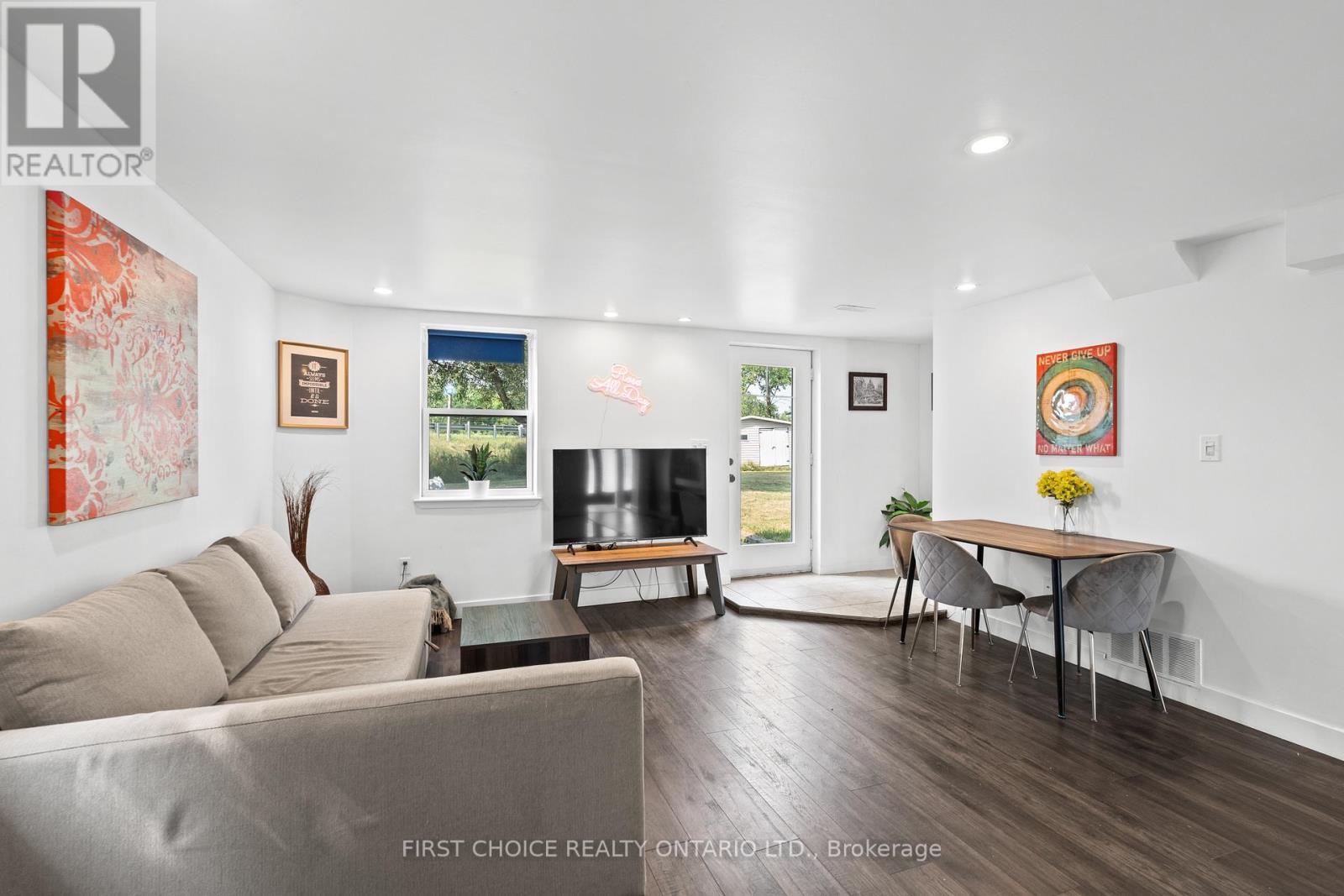 10 Campbell Reid Court, Ottawa, Ontario  K2K 1X7 - Photo 9 - X12573628