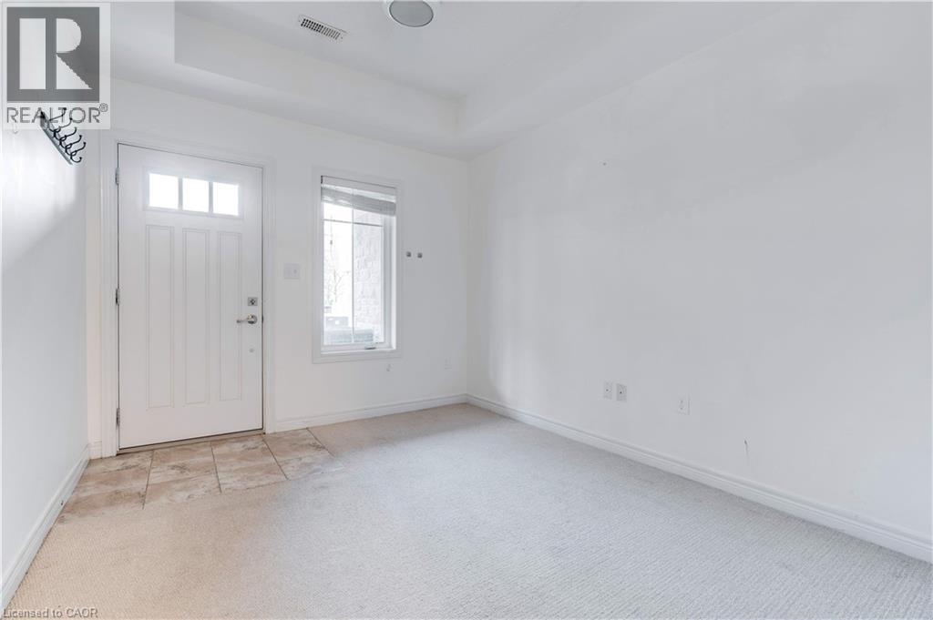 362 Plains Road E Unit# 10, Burlington, Ontario  L7T 0A4 - Photo 4 - 40790088