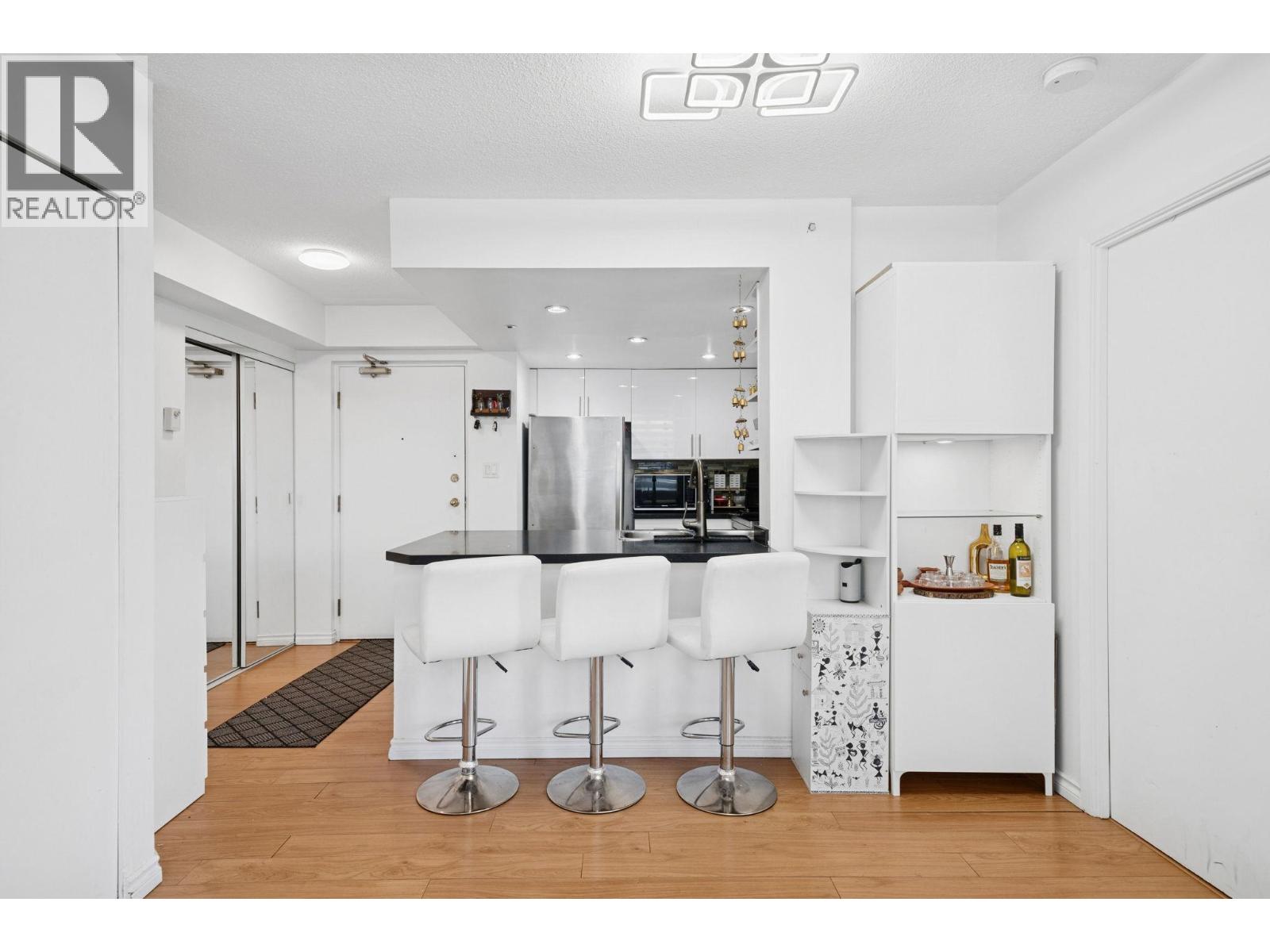 1402 828 Agnes Street, New Westminster, British Columbia  V3M 6R4 - Photo 10 - R3069779