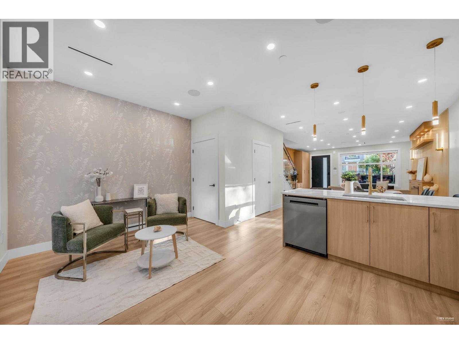 1 2705 East 3rd Avenue, Vancouver, British Columbia  V5M 1H3 - Photo 4 - R3069785