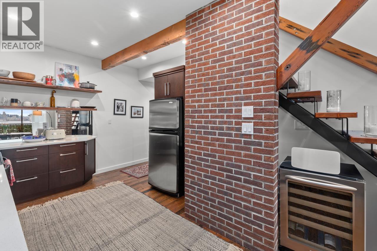 311 251 W 4th Street, North Vancouver, British Columbia  V7M 1H8 - Photo 8 - R3069795