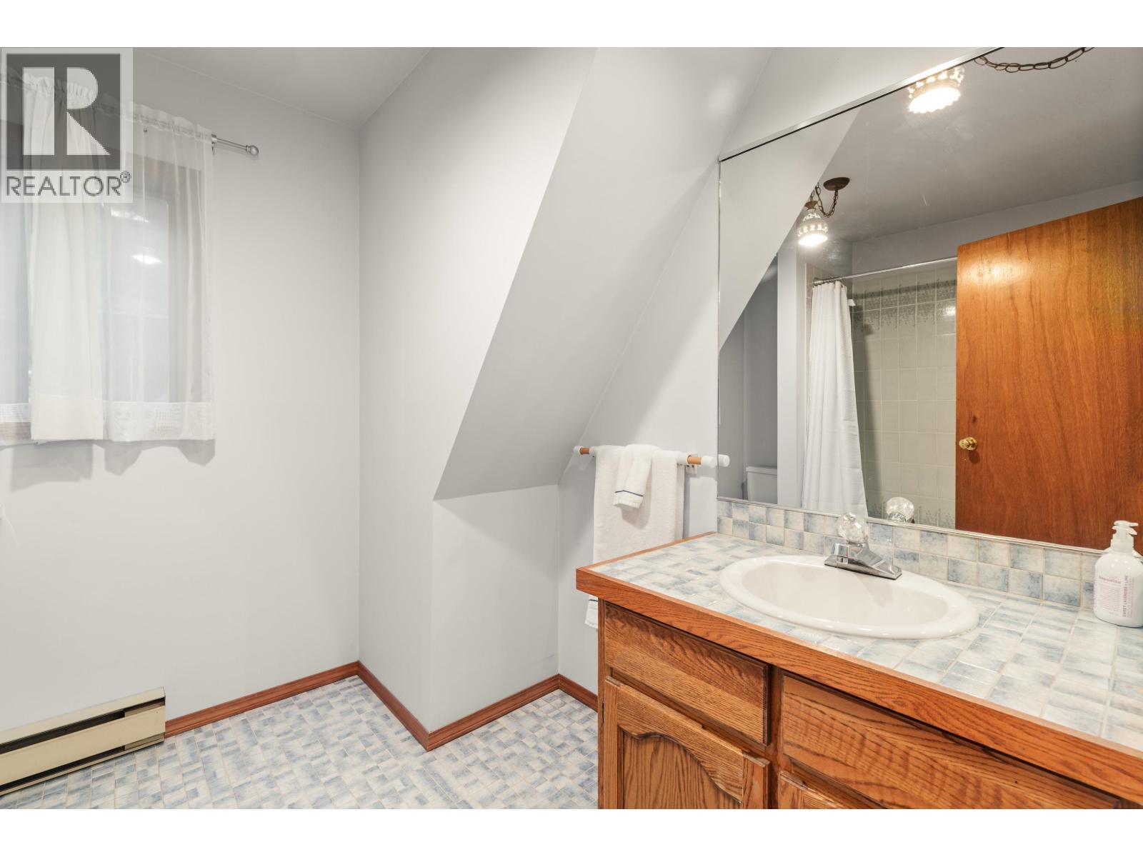 9249 Pinetree Lane, Whistler, British Columbia  V8E 0G5 - Photo 22 - R3069804