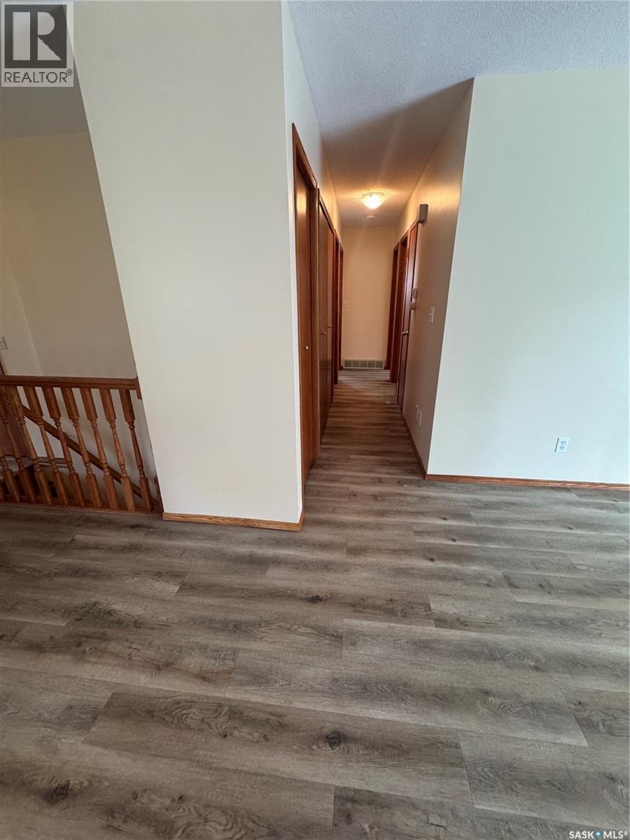 638 King Street, Weyburn, Saskatchewan  S4H 0P7 - Photo 10 - SK015920