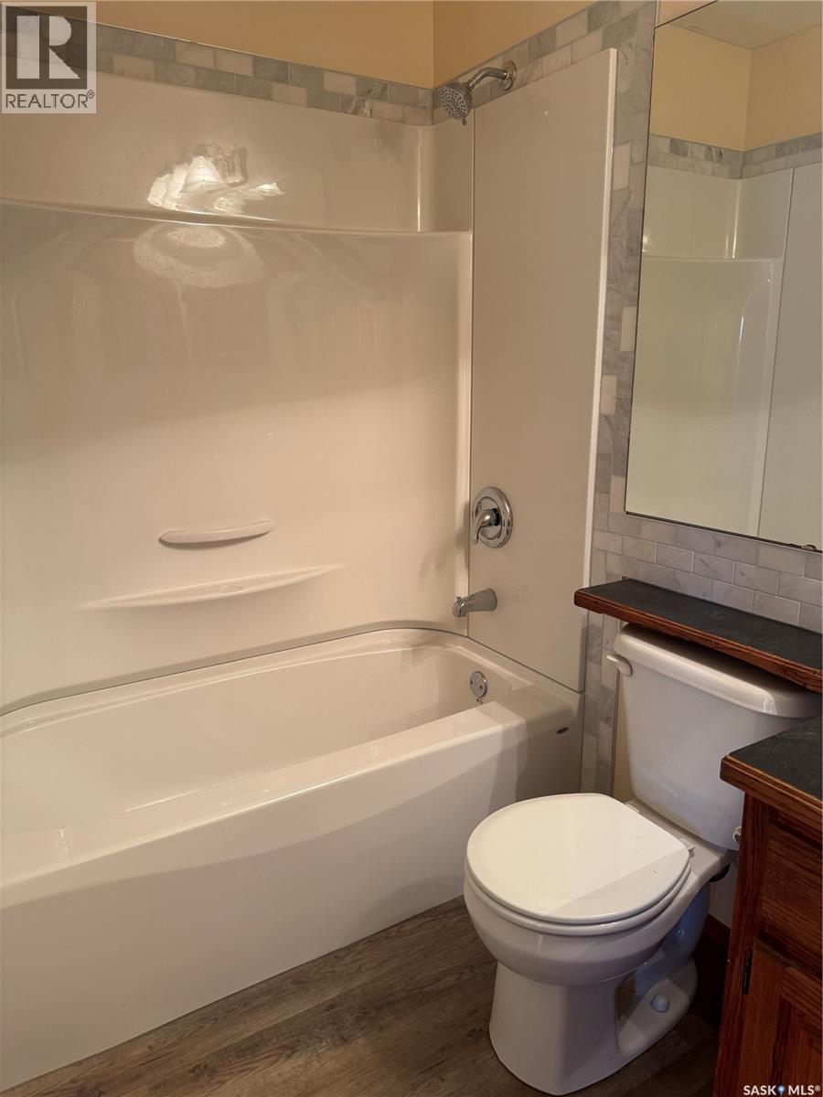 638 King Street, Weyburn, Saskatchewan  S4H 0P7 - Photo 12 - SK015920