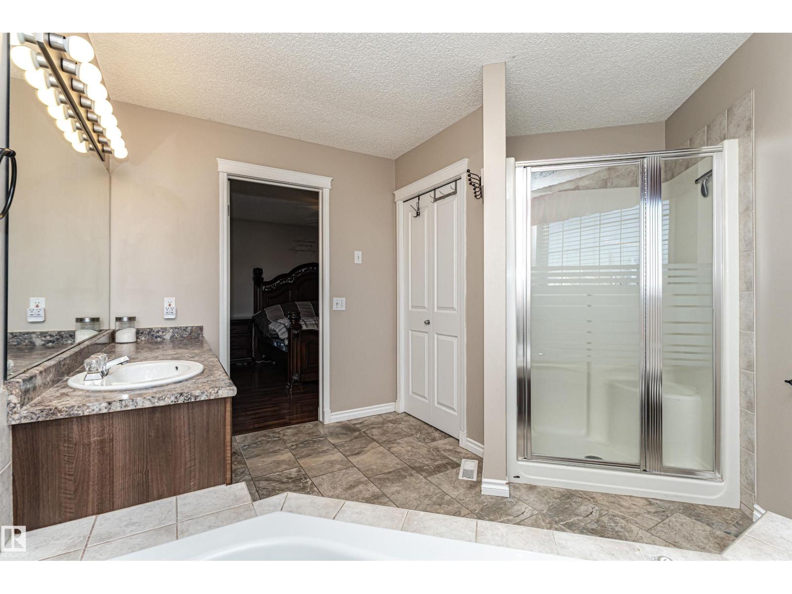 23 Deer Park Cr, Spruce Grove, Alberta  T7X 4J2 - Photo 42 - E4466147