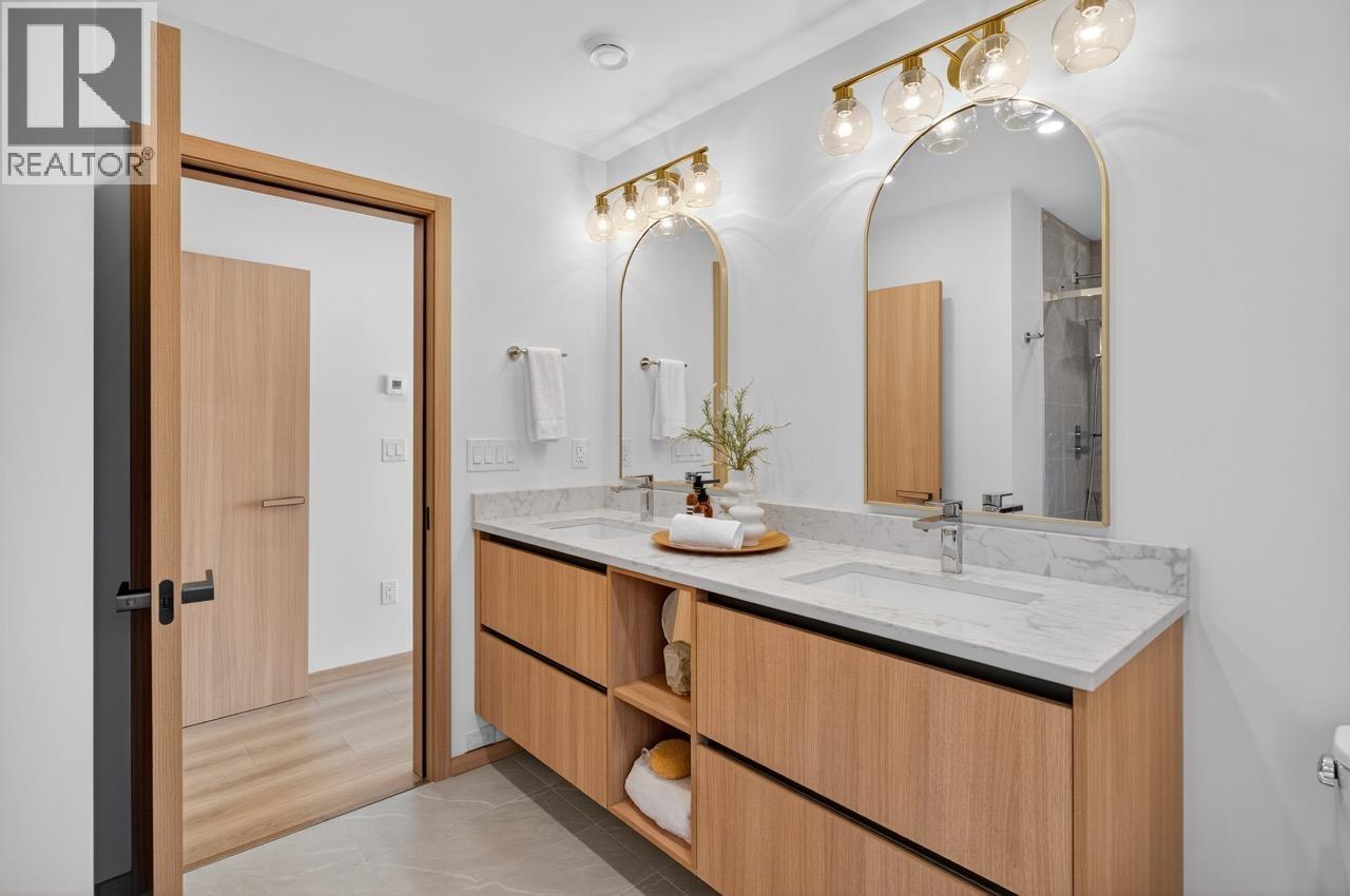 7 N Howard Avenue, Burnaby, British Columbia  V5B 1J6 - Photo 13 - R3065926