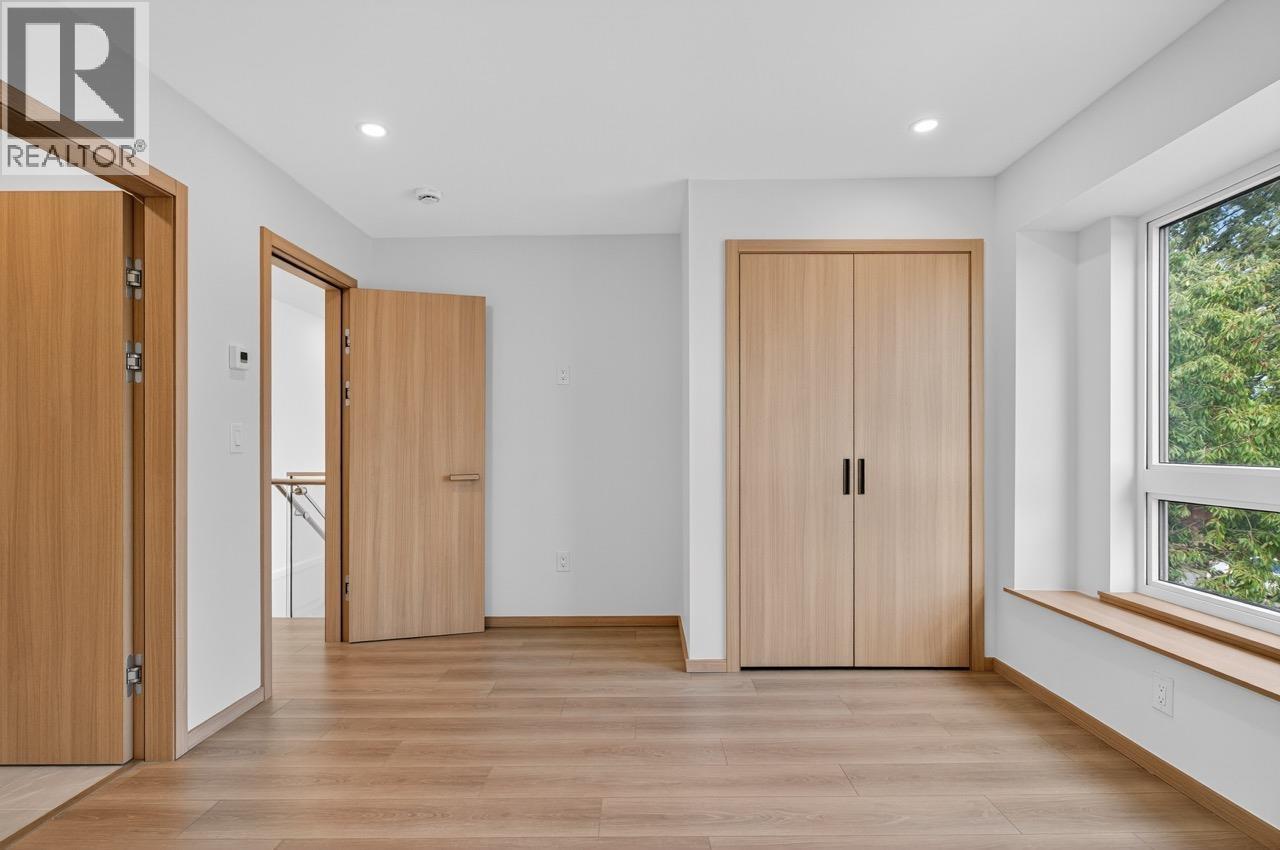 7 N Howard Avenue, Burnaby, British Columbia  V5B 1J6 - Photo 16 - R3065926