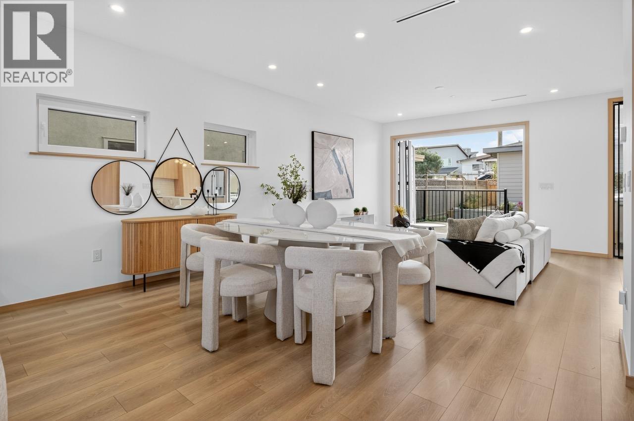 7 N Howard Avenue, Burnaby, British Columbia  V5B 1J6 - Photo 7 - R3065926