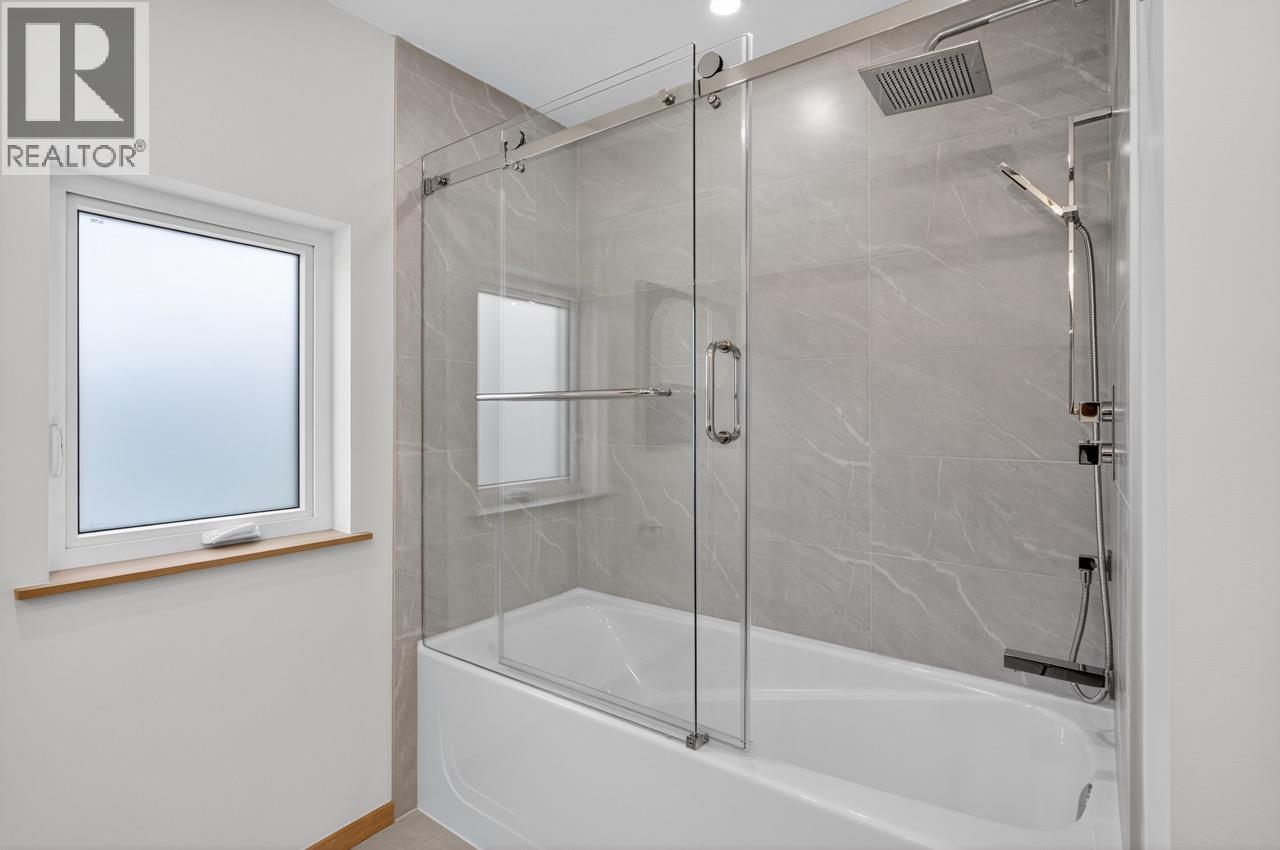 7 N Howard Avenue, Burnaby, British Columbia  V5B 1J6 - Photo 22 - R3065926