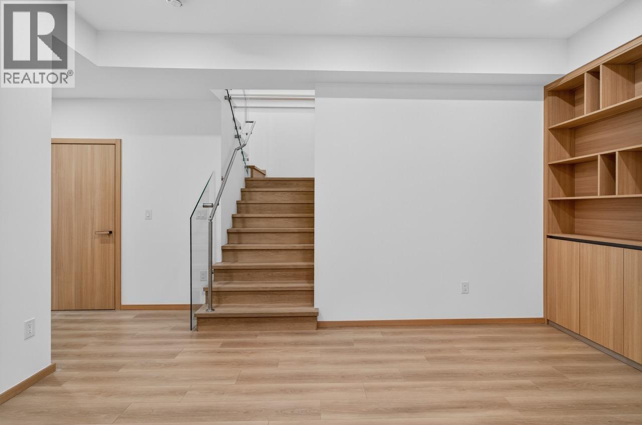 7 N Howard Avenue, Burnaby, British Columbia  V5B 1J6 - Photo 21 - R3065926