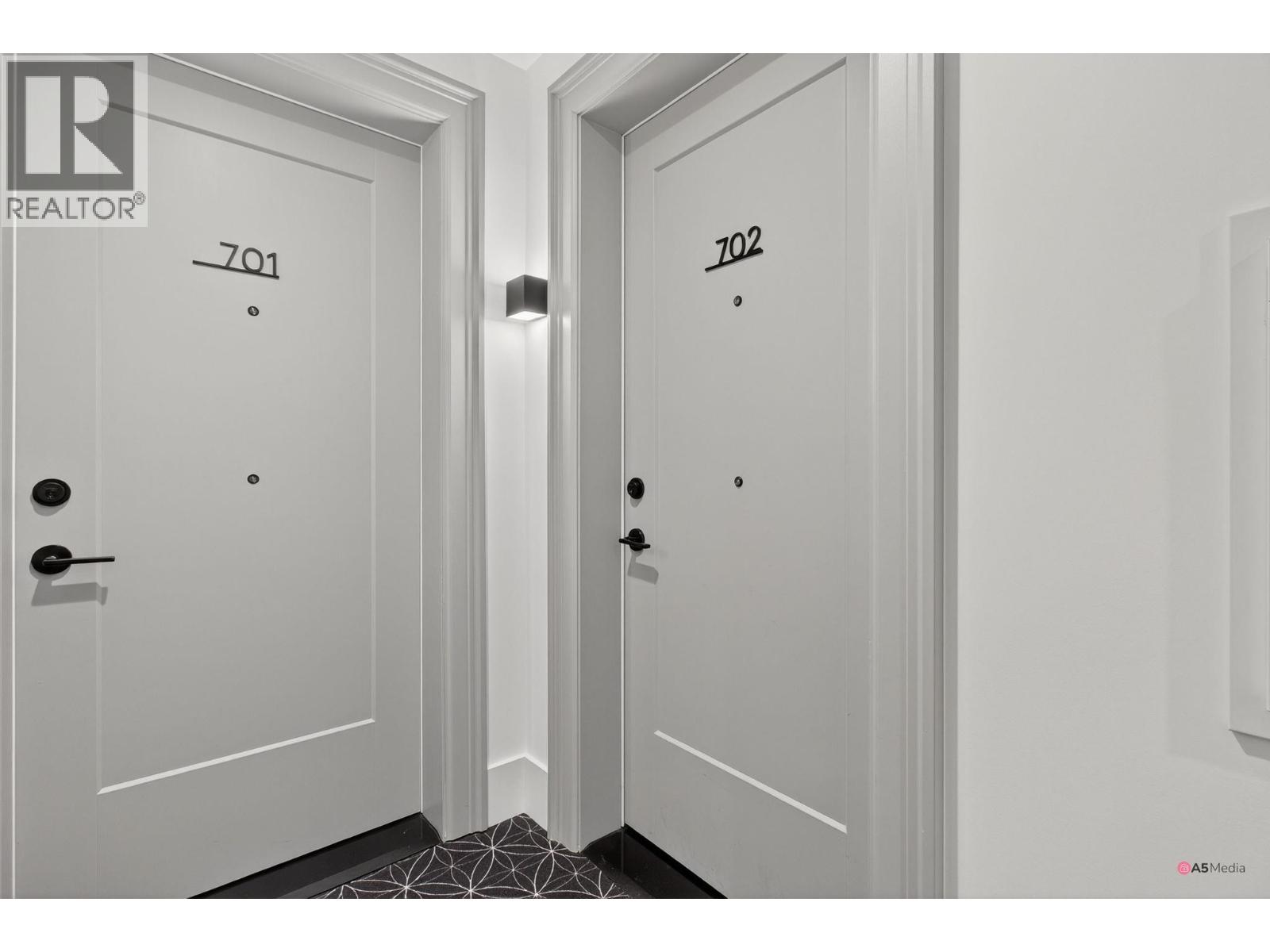 702 8750 University Crescent, Burnaby, British Columbia  V5A 0G9 - Photo 8 - R3069134