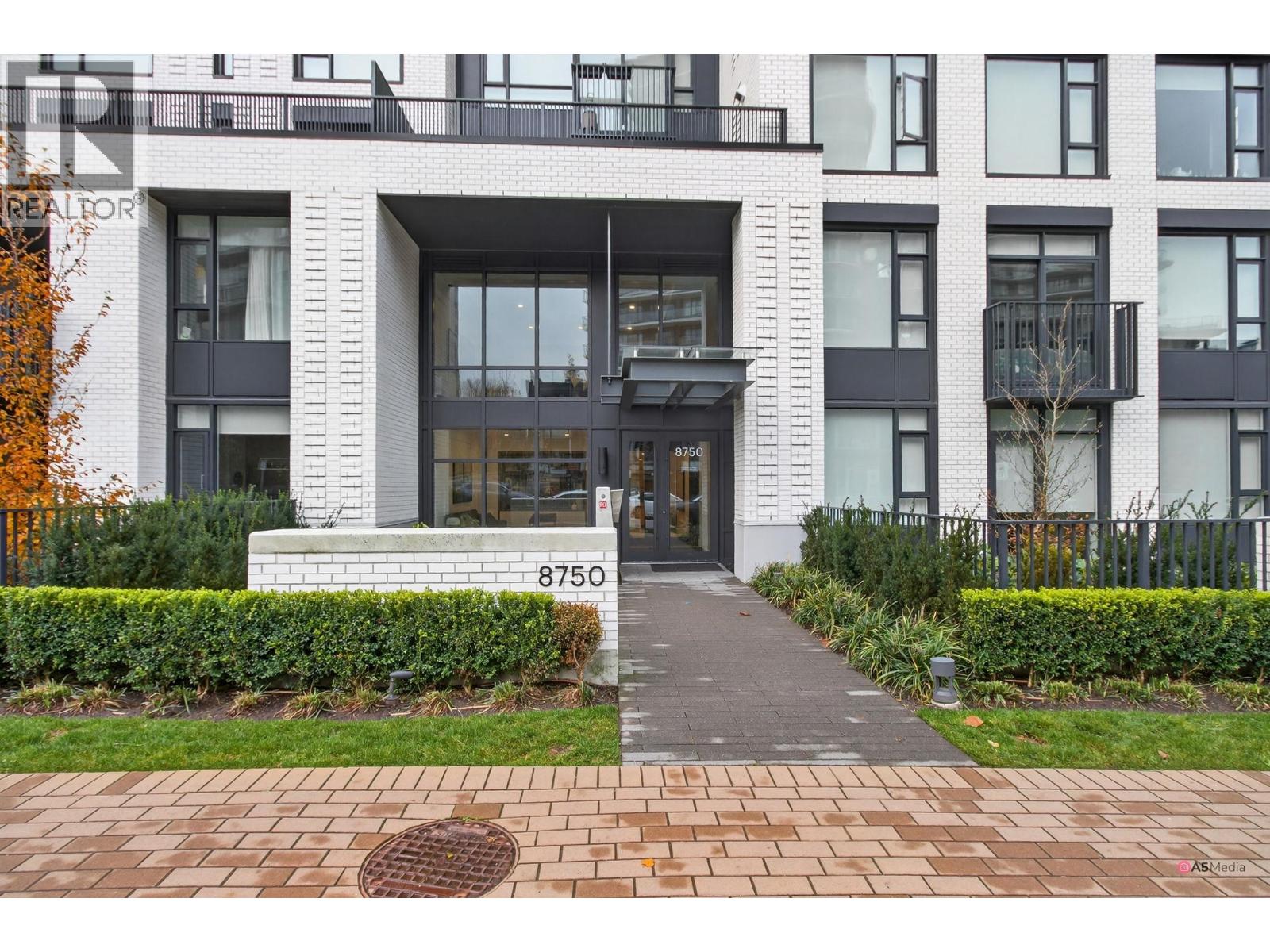 702 8750 University Crescent, Burnaby, British Columbia  V5A 0G9 - Photo 3 - R3069134